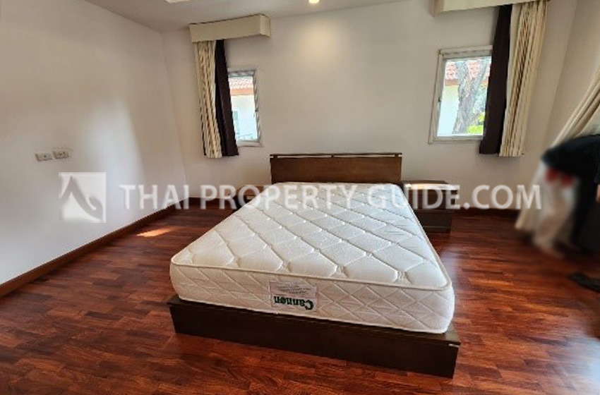 House with Shared Pool in Nichada Thani 